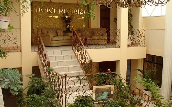 Hotel Premier 韦韦特南戈 外观 照片
